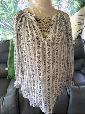Chenault Cream and Blue Floral Stripe Peasant Blouse